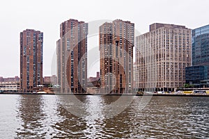 New York - Manhattan seen from Astoria ferry