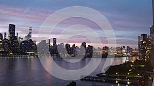 New York - Manhattan sunset view from Long Island City Black&White