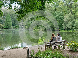 New York - Sep 2017: The Pond view in Central Park, Manhattan, N