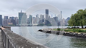 The New York skyline from the Long Island lookout (USA)