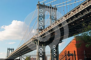 New York, Usa: skyline, skyscrapers and Manhattan Bridge viewed from Brooklyn