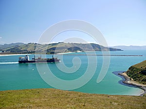 New Zealand: container ship Otago Harbour groyne