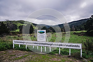 New Zealand, world's longest place name: Taumatawhakatangihangakoauauotamateapokaiwhenuakitanatahu