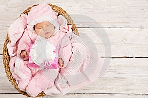 Newborn Baby Sleep With Present Gift Box, Sleeping Kid, Pink