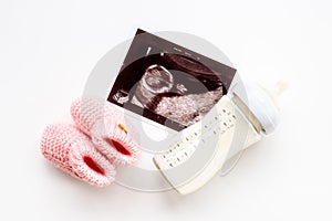 Newborn booties and prenatal ultrasound screening of unborn baby