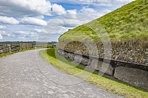 Newgrange bru na boinne