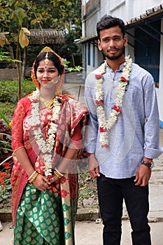 Newly married couple at wedding in Kumrokhali, India