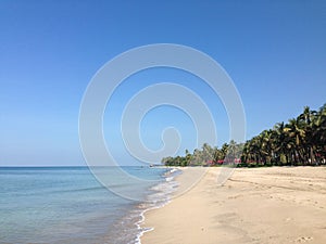 Ngwe Saung Beach photo