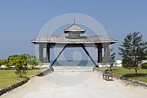 Ngwe Saung Beach photo