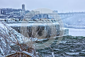 Niagara Falls Winter Tourists