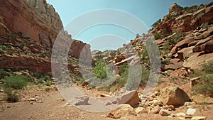 Nice hiking in a canyon at Capitol Reef NP