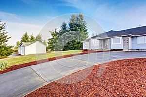 Nice modern house with driveway.