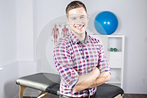 Physiotherapist rehabilitating at job photo