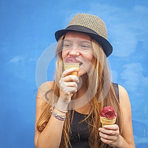 Nice teengirl with ice cream.