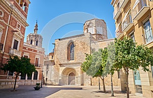 Nice view of the back of the Valencia Cathedral. Miguelete