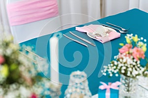Nicely decorated wedding table