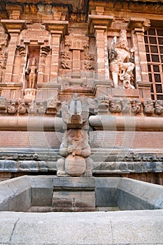 Niches and sculptures, Northern wall, Brihadisvara Temple, Tanjore, Tamil Nadu