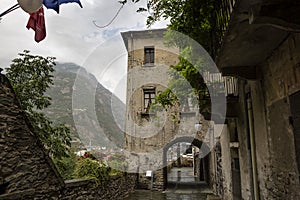 Nicole House in Bard town and a view of Hone