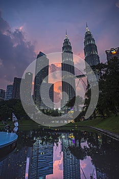 Night scenes of Twin towers or Petronas Towers in Kuala Lumpur, Malaysia