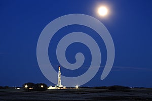 Night Shot Drilling Rig