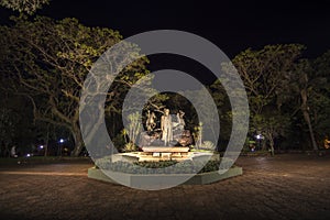 Night shot of a monument at a public park in ApÃ³stoles, Misiones, Argentina