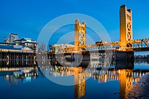 Night view of the famous tower bridge of Sacramento