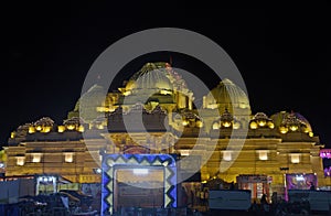 night view of Ferris wheel in a trade fair