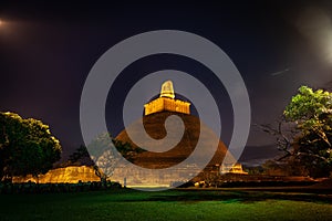 Night view on a huge ancient Jetavanaramaya stupa