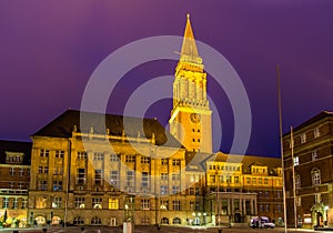 Night view of Kiel city hall