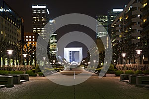 Night view of La DÃÂ©fense.