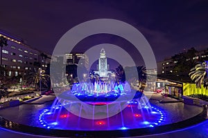 Night view of Los Angeles City Hall and Arthur J. Will Memorial Fountain