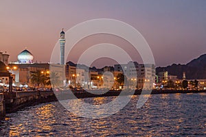Night view of Mutrah Corniche in Muscat, Om