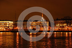 Night view of Neva river