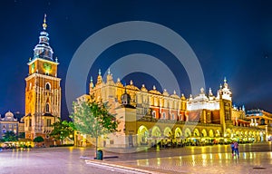Night view of the rynek glowny main square with the town hall and sukiennice marketplace in the polish city Cracow