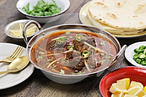 Nihari, pakistani beef curry