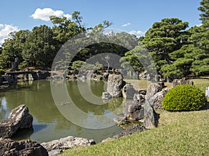 Nijo-jo Castle pond