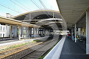 Train station platforms in Nimes