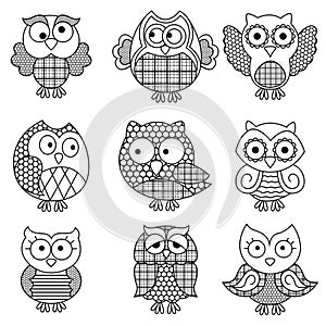 Nine amusing cartoon owl outlines