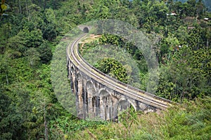 Nine arches bridge, Ella, Sri Lanka photo
