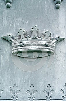 Nineteenth century tombstone detail crown