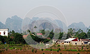 Ninh BÃ¬nh limestone scenery