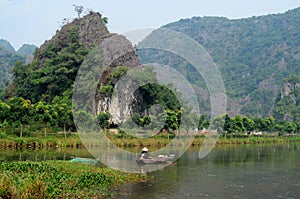 Ninh BÃ¬nh limestone scenery