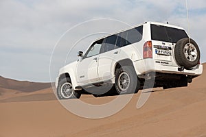 Nissan patrol super safari in Lut desert
