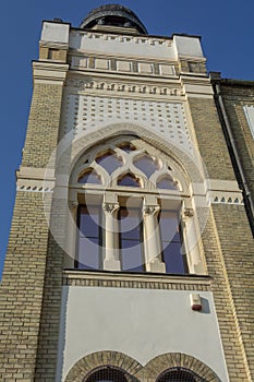 nitranská synagoga. Historická budova využívaná jako centrum kulturních aktivit. Nitra. Slovensko