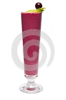 No alcoholic fruit smoothies in tall glasses