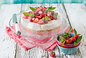 No Bake Strawberry Cheesecake