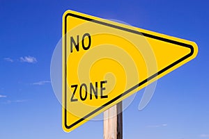 No (blank) zone sign.