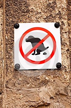 No dog pooping sign