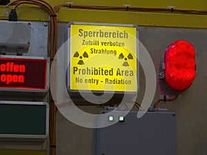 No entry radiation sign