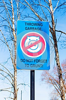 No Garbage Sign with a picture of pig